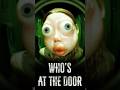Мне постучали ..И Я СДЕЛАЛ САМУЮ БОЛЬШУЮ ОШИБКУ 😬#whosatthedoor#horror#gameplay