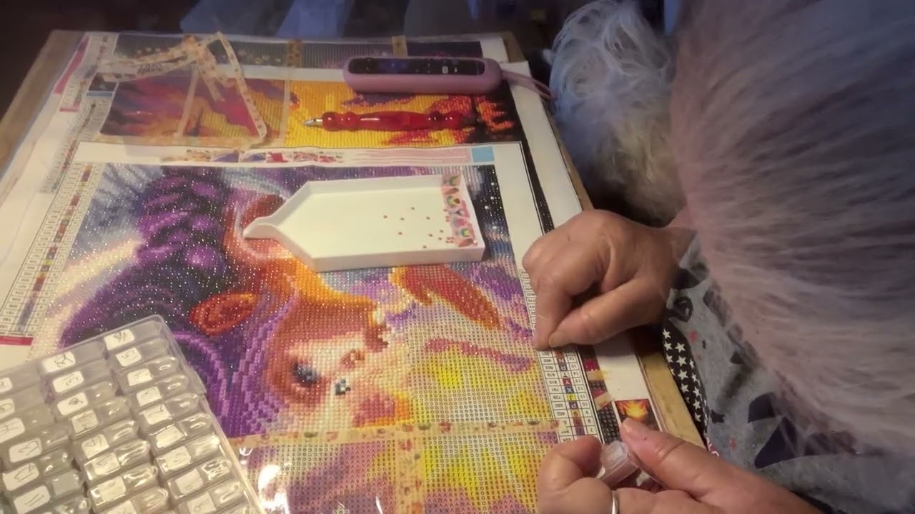 Wipnchat on girl blowing kisses diamond painting 