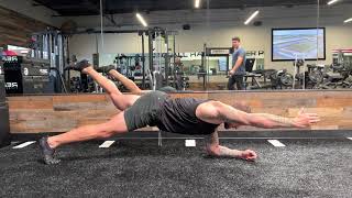 Cross Body Plank