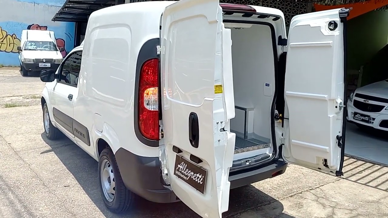 Fiorino refrigerada completa 2021 com 1 ano de garantia.