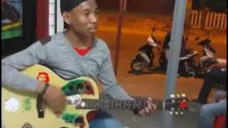 suaranya keren 'angin bawa kabar kasana'