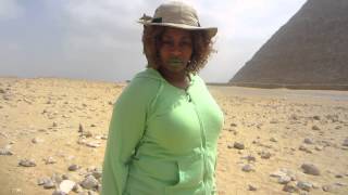 Glozell Twerking At The Pyramids In Cairo Egypt - Glozell
