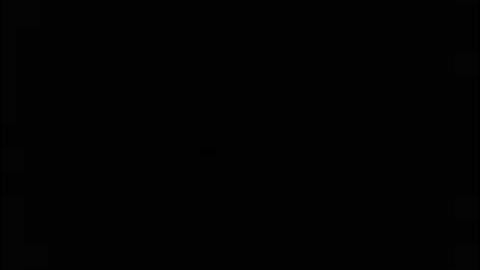 شمري يقلد إمام الحرم المكي سعود الشريم من سورة هود