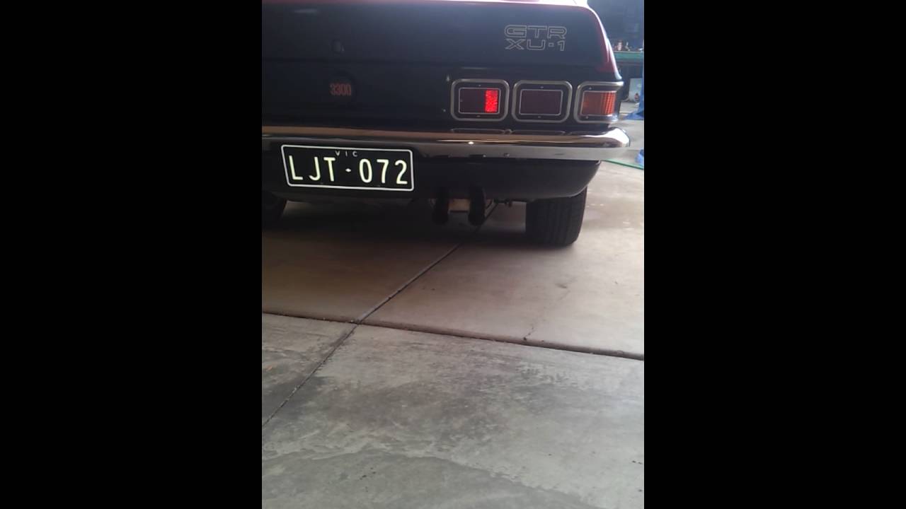 LJ Torana idle