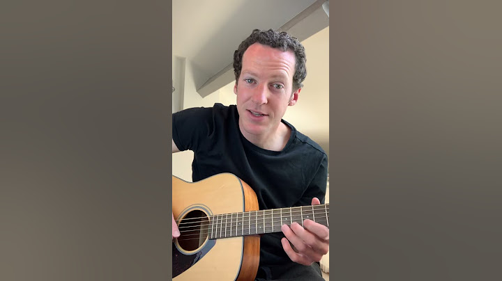 Can You Bend Strings on an Acoustic Guitar? #shorts