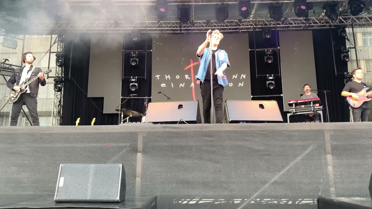 Thorsteinn Einarsson Shackles (Live at Linzer Kronefest) YouTube