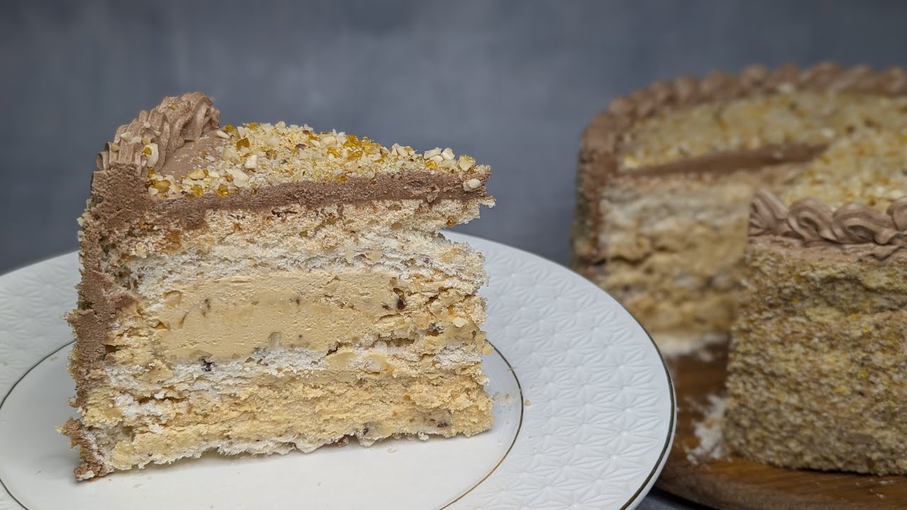 Nutty madness! 😍 GRILLAGE CAKE with caramel cream | The