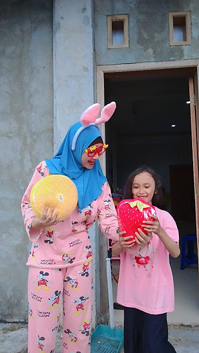MAU STROBELI #strawberry #trendingshorts #lucu #funnyvideo #hiburan #videolucu #comedy #memes