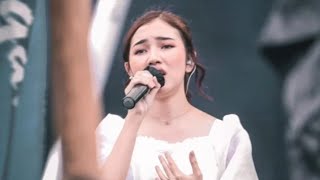 Tuhan Tahu - Melitha Sidabutar Feat Pnt Joune Ganda - Live Selebrasi Paskah Remaja Gmim | 15042023