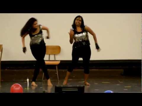 Bebot Bebot Dance Performance By Pallavi & Nipra