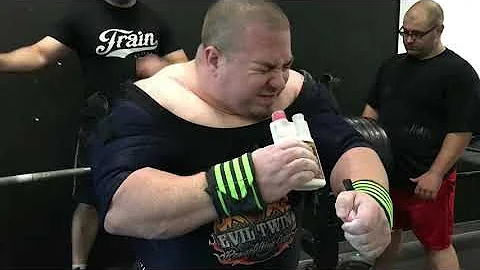 Jimmy Kolb : 1,160lbs Equipped Bench Gym Training ...