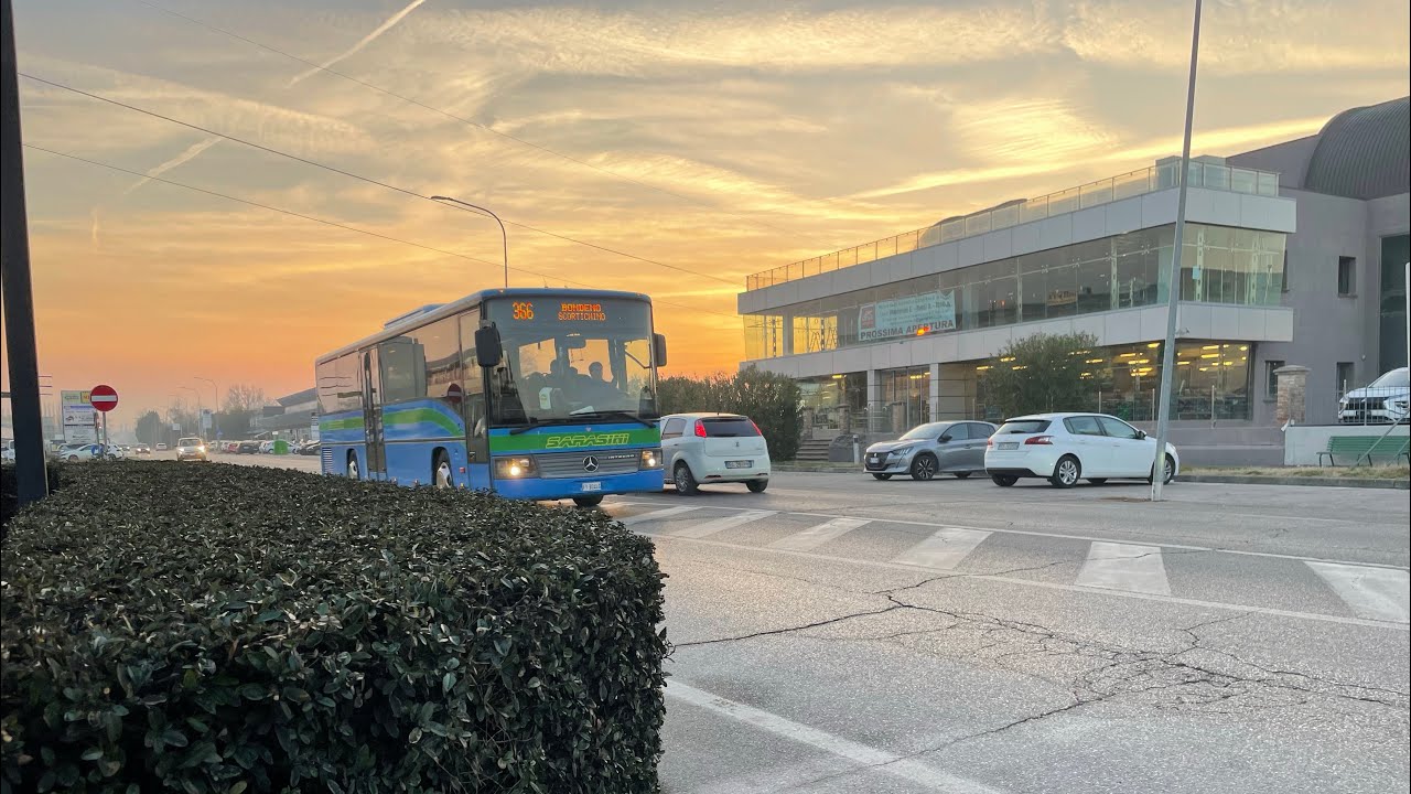 A bordo del Mercedes integro di sarasini vett 304