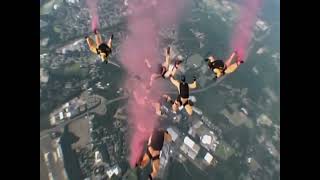 Golden Knights Army Parachute Team (Helmut Cam) 2010