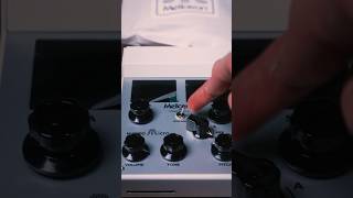 Mellotron M4000D Micro | Unboxing