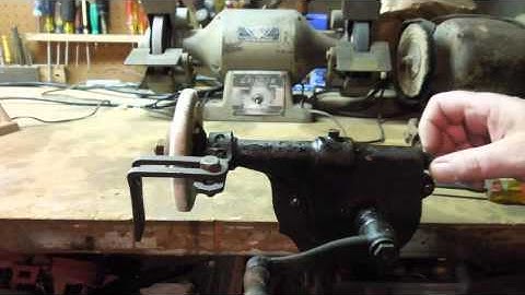 Adjusting Hand Grinder Spindle Lash - a video tutorial by Old Sneelock