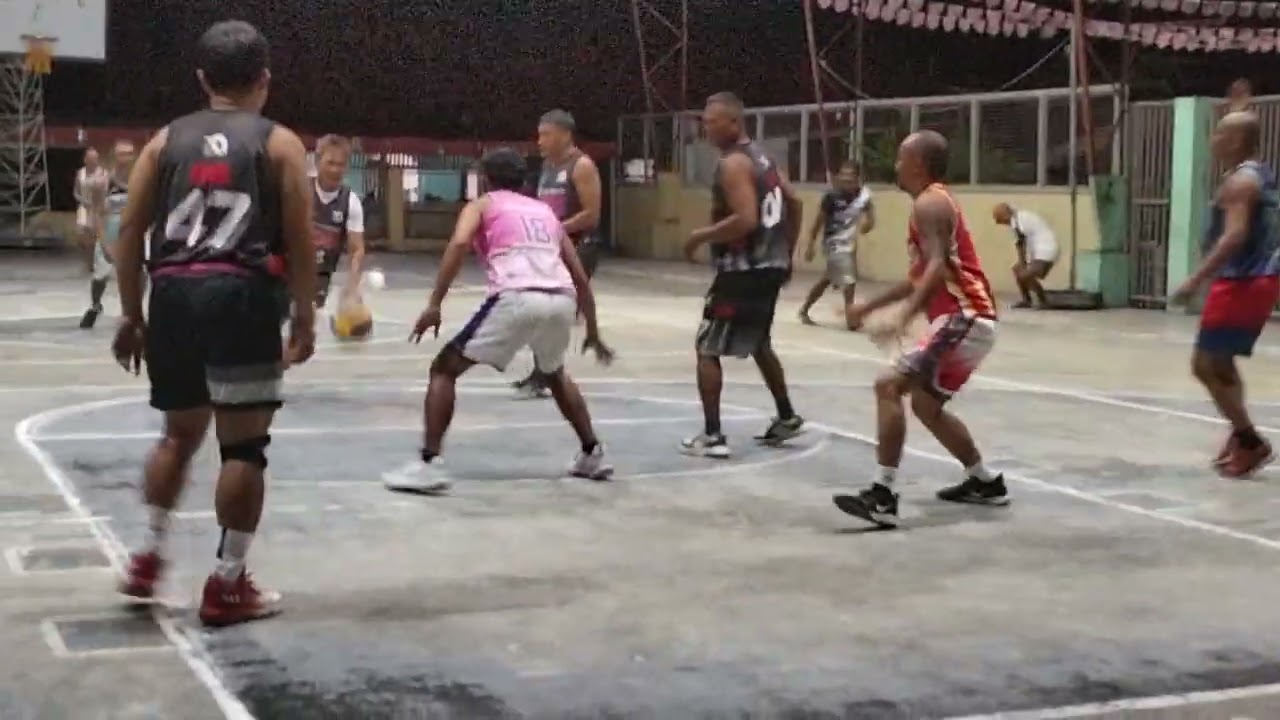 when my dad play basketball in round one 