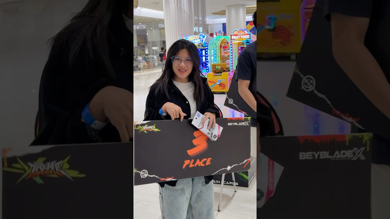 พาแฟนมาแข่ง BeybladeX ครั้งแรก 
