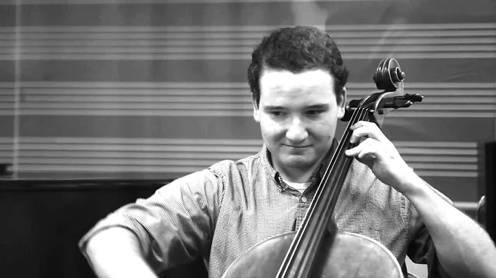 Jacob MacKay: Cellist