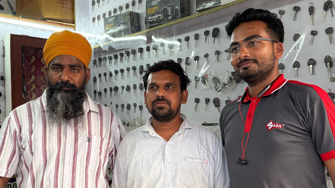 🤩 Bika & Car 🚘 Key Cutting Kese Kare | Minda Silca Future Automatically Cutting Machine