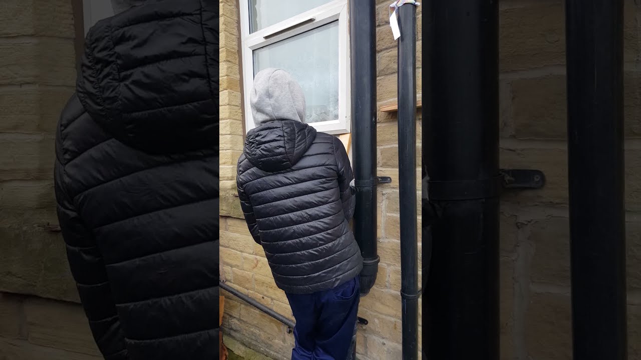 Roadman Breaking Into House
