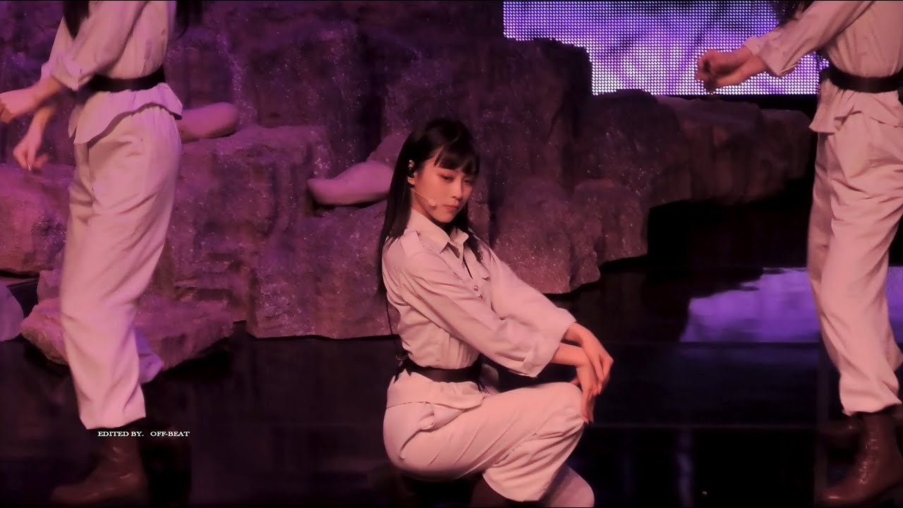 220409 ITZY 류진 직캠 [4K] CHERRY 있지 RYUJIN FANCAM @The 1st Fan Meeting