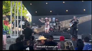 Arlene Rose En Los Terrenos De La Feria De Antioch Ca  La Influencer