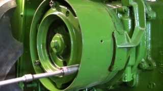 Antique John Deere Clutch Inspection and Adjustment   zeketheantiquefreak