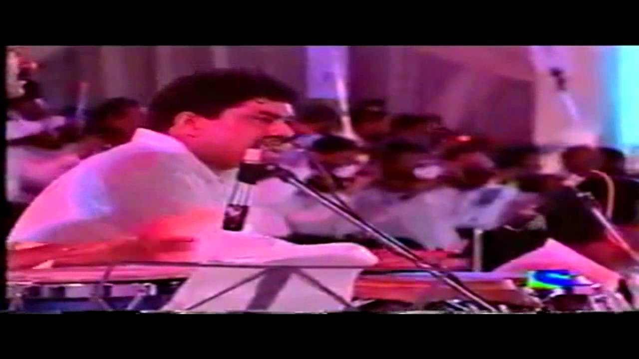 Ye Kahan Aa Gaye Hum Lata Mangeshkar  Amitabh Bachchan Live In shradhanjali Concert