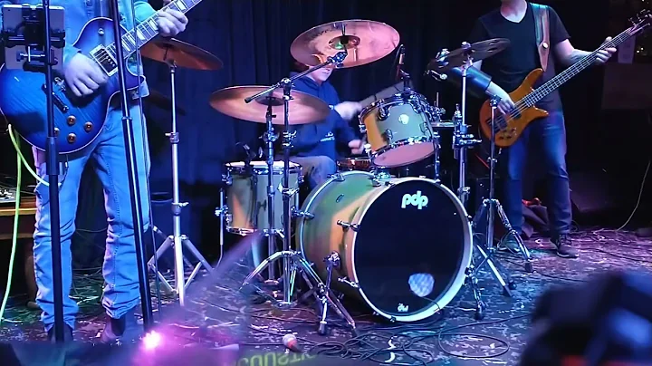 The Oaf at the Edge Lounge in Ajax with Nathan Car...