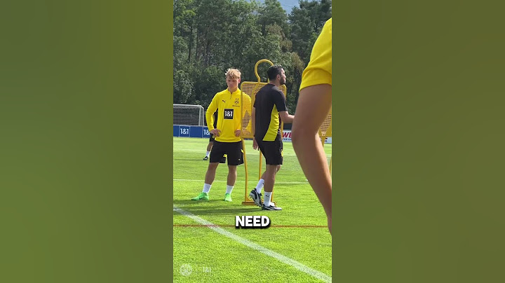 Coach Sahin nimmt sich den Details an! 🤏📐