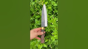 Tôi làm con dao phi lê cá bằng thép chốt xích xe tăng sắc nét đáng kinh ngạc