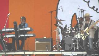Michael Franti &amp; Spearhead - 05/22/2011 - Hello, Bon Jour
