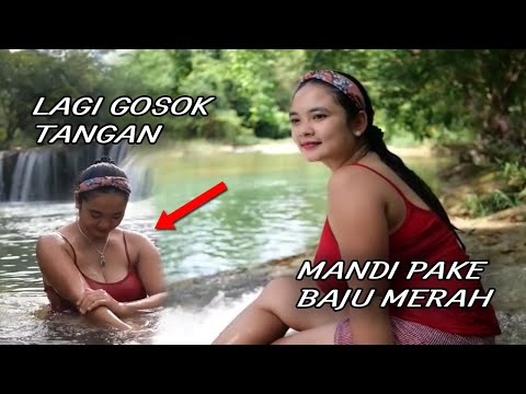 JADI GINI RENANG PAKAI BAJU MERAH DI DALAM AIR! | Desti Anggriany