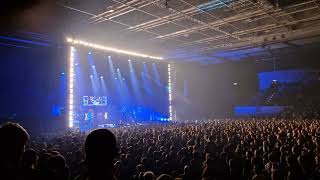 SWISS & DIE ANDERN - SO VERMISST feat. DIGGEN (Live Hamburg Sporthalle 02.12.2023)