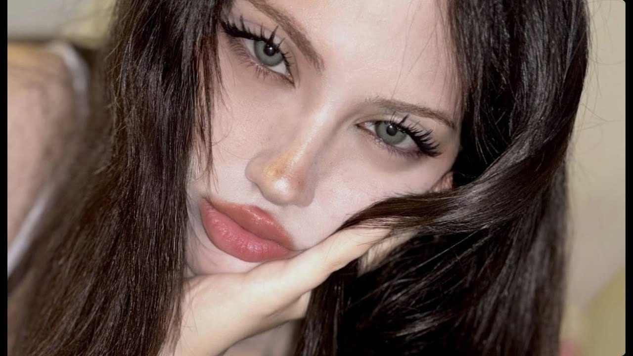 EXTREME: You'll look UNREAL after this! (Real life doll)