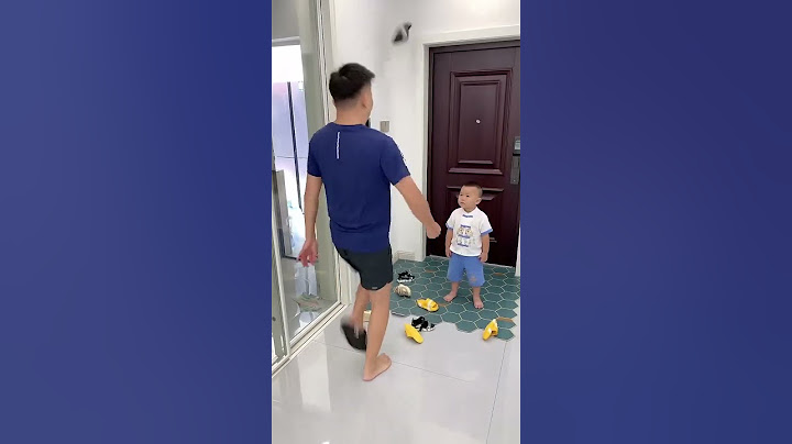 Son Was Scolded By His Mother For Throwing Shoes! #funny #babietoys #funnybaby #baby #cute