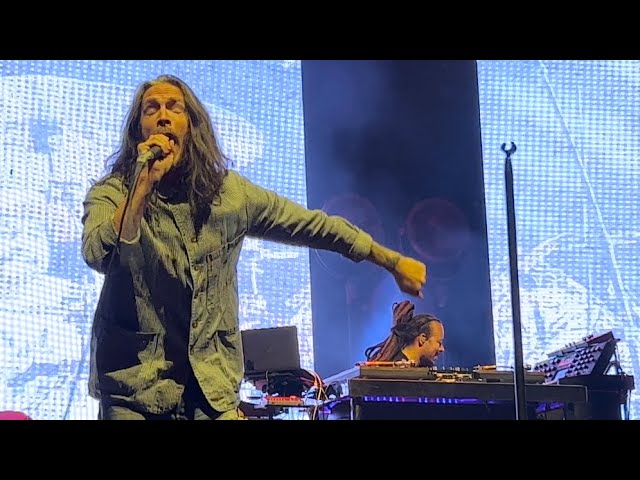 Incubus: Anna Molly [Live - 1st row] - Pointfest (May 27, 2023)