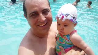 Sofia Na Piscina - 01112015