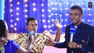 HUYU NDIYE NABII ANAYETIKISA MKOA WA IRINGA KWA MIUJIZA NI MWANA WA NABII DR.ELISHA MULIRI