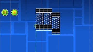 Strange editor glitch     Geometry Dash 2.113