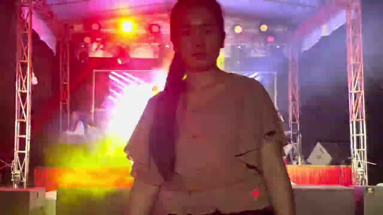 CHONG MEAN SONG SA MUY  Anh Ba Tha COVER Tại Chùa Sleng Củ (Wat Sleng Chas - វត្តស្លែងចាស់)