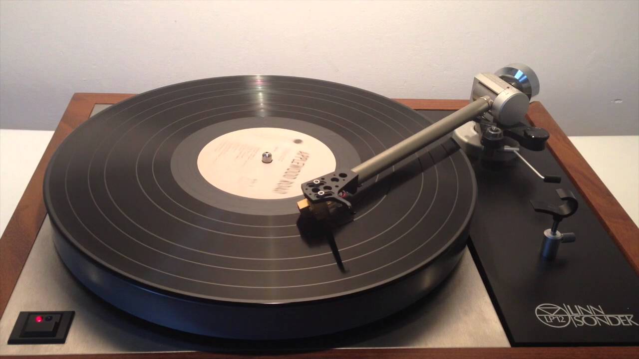 Applewood Road - Give Me Love (Vinyl)