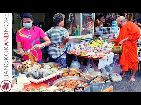 The Streets of BANGKOK in the Morning at 7 - Amazing Thailand