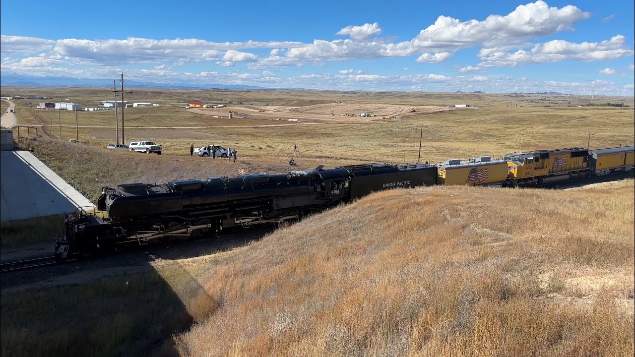 Big Boy 4014 Leaving Cheyenne - YouTube