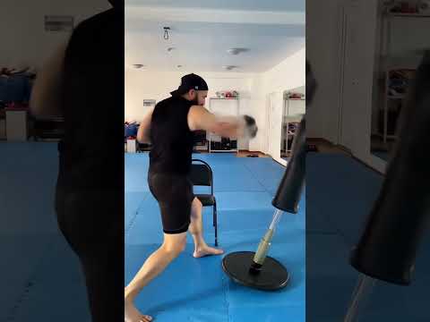 Boxing training is unstable#23 #ai #boxing #funny #training #shorts #youtubeshorts