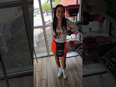 MARIO KART DOUBLE DASH 4-1-26 #gaming #mariokartdoubledash #hooters #waitress #promo #kartracing