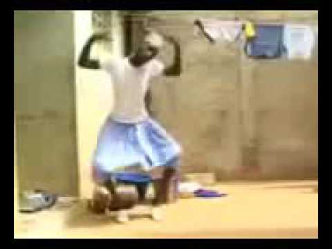 نسخة عن فيديو مضحك جدااا رقص افريقي على موسيقى راي جزائرية YouTube