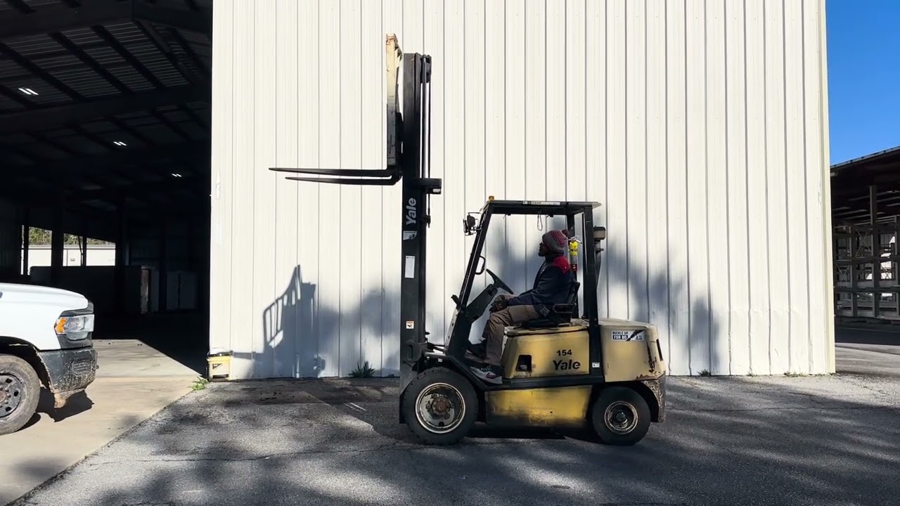 2005 Yale GDP060 Truck Mounted Forklift