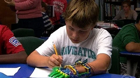 Boy gets prosthetic hand made by 3-D printer