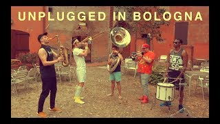 UNPLUGGED IN EUROPE #3: For Connie (Unplugged in Bologna)
